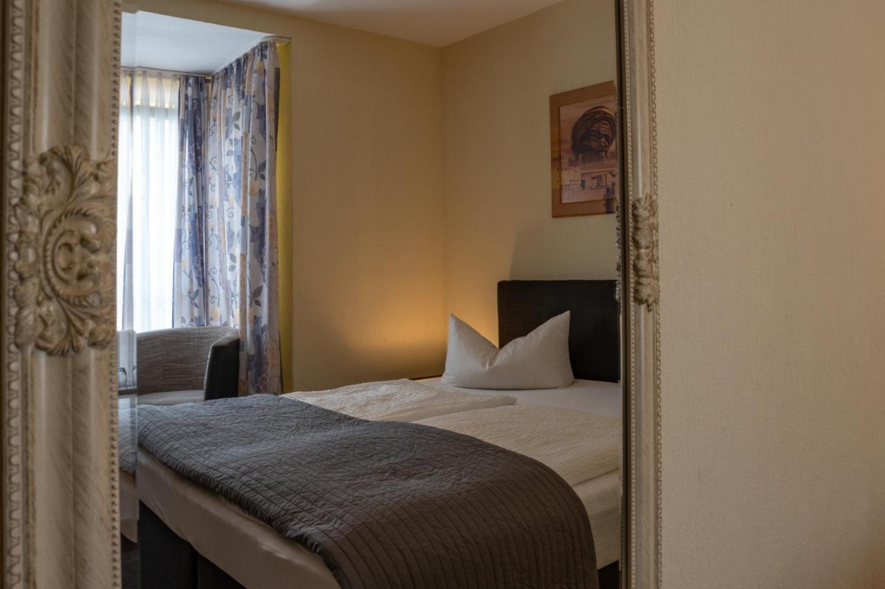 Hotel Ammerland Garni Wilhelmshaven Esterno foto
